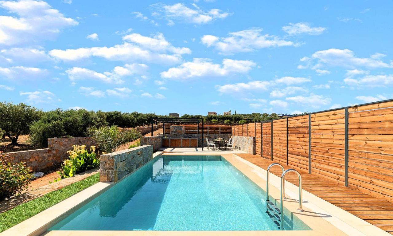 Sissi Lux Villas Exteriör bild